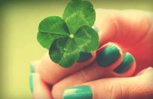 Atracción de Dineros LUCERO